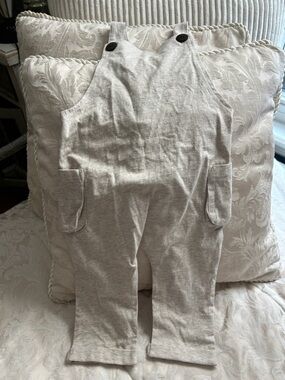 Milkbarn Oatmeal Color Cotton Overalls with Pockets. 6-12 months.